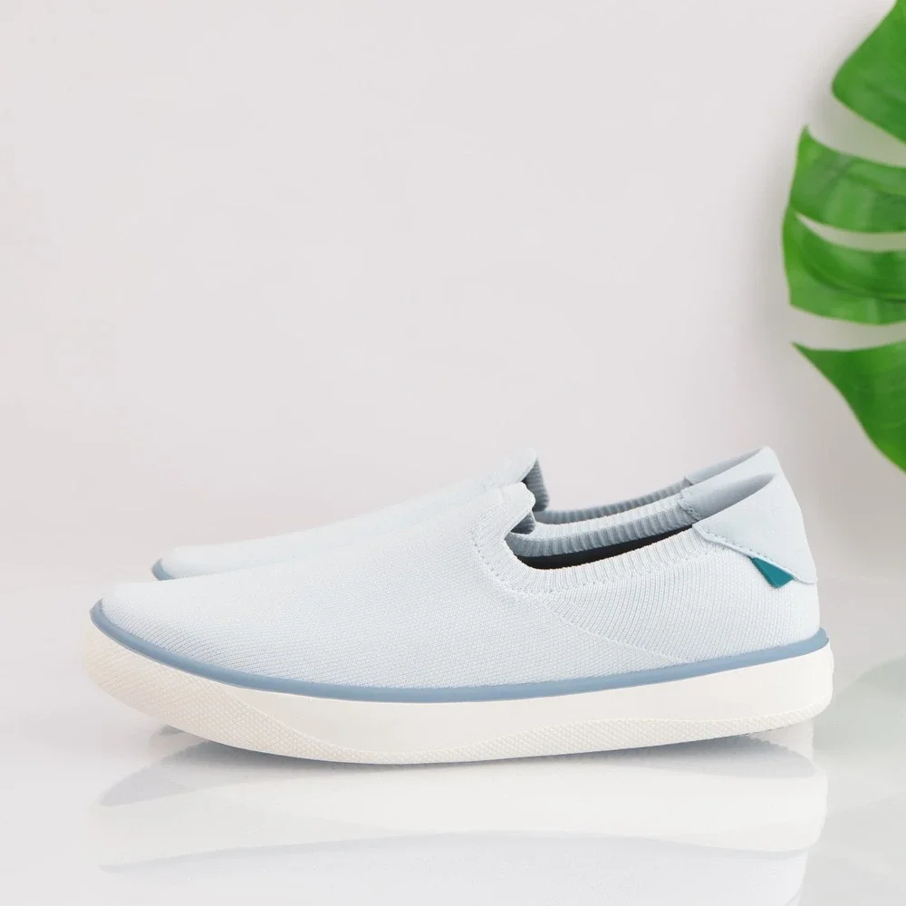 Vessi Mens Boardwalk Slip-On Shoes Size 9 Waterproof Daydream Blue Knit Sneakers